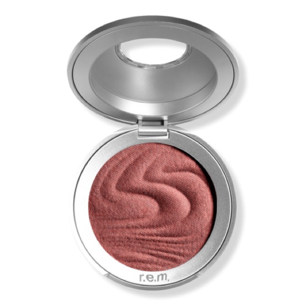 r.e.m. beauty Hypernova Satin Matte Blush Rose on Mars